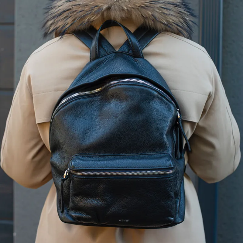 Le sac à dos BECCI en cuir de vachette noir - Abro - Scarpe