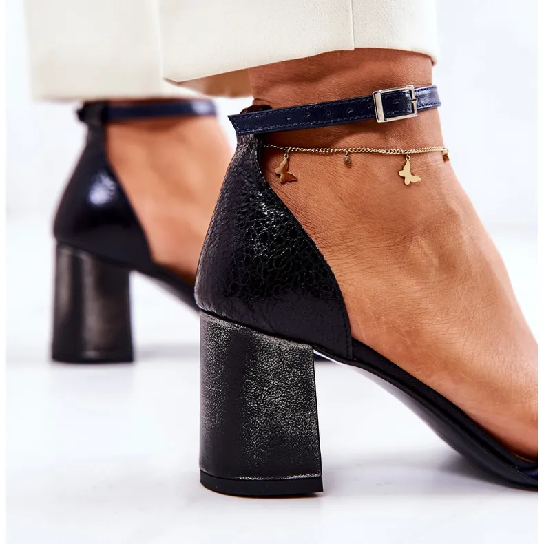 PA2 Sandales En Cuir On A Bar Noir Et Bleu Marine Lorene le noir